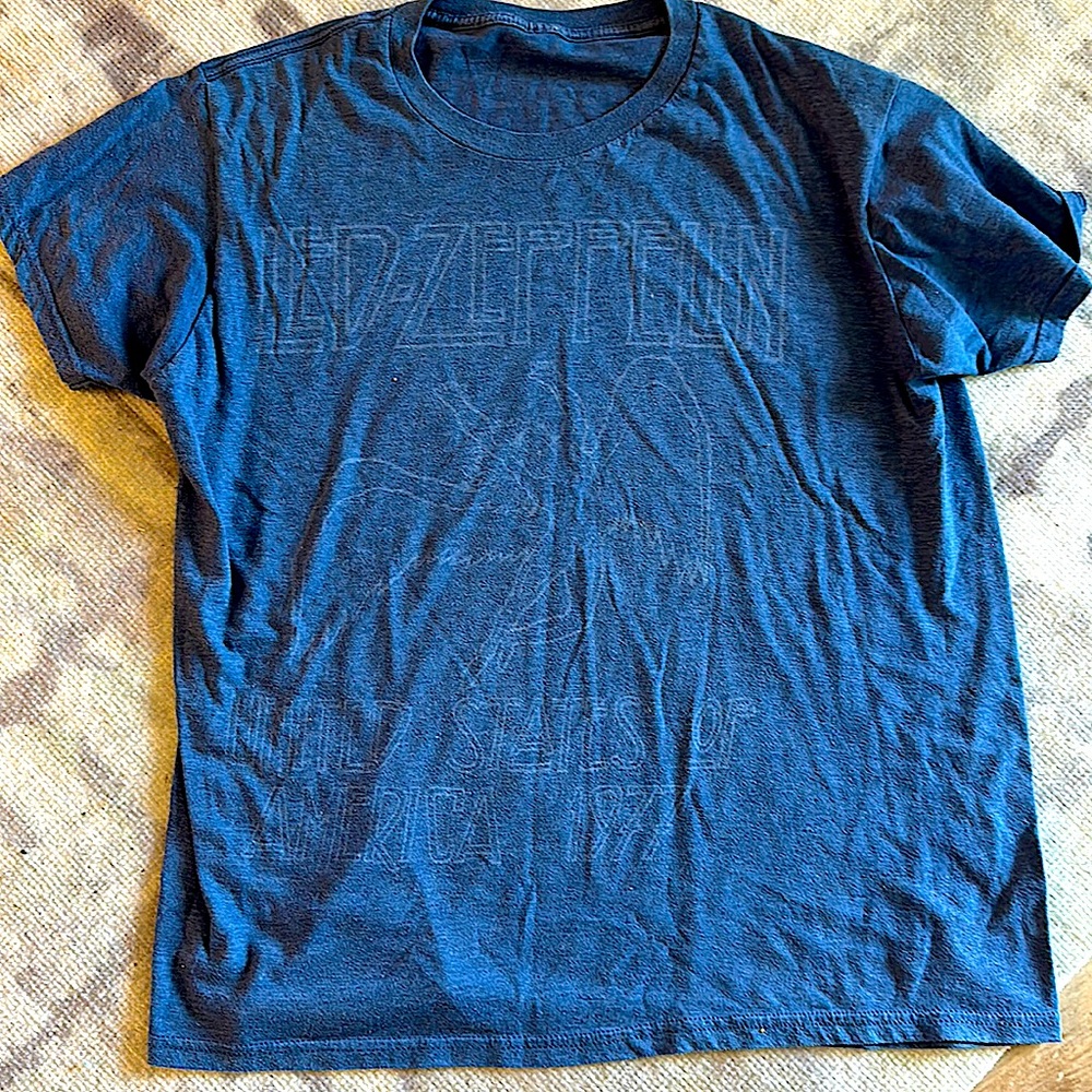 Led Zeppelin shirt